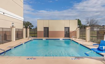 Days Inn & Suites by Wyndham Houston NW Cypress