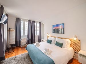 Feel Porto Downtown Apartments & Studios