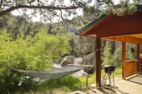 The Woolly Bugger Inn Các khách sạn ở Drake