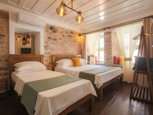 Cunda Tas Otel by Taze