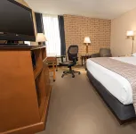 Drury Inn & Suites Champaign Hotels near Maurices