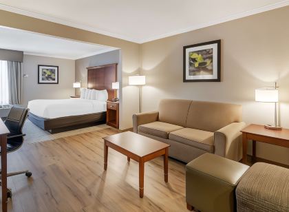 Best Western Plus Liverpool-Syracuse Inn  Suites