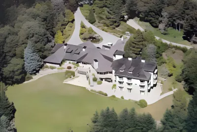 La Cascada Casa Patagónica by Don Hotel dekat Colonia Suiza