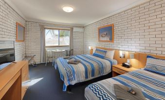 The Major Mitchell Motel - Housity
