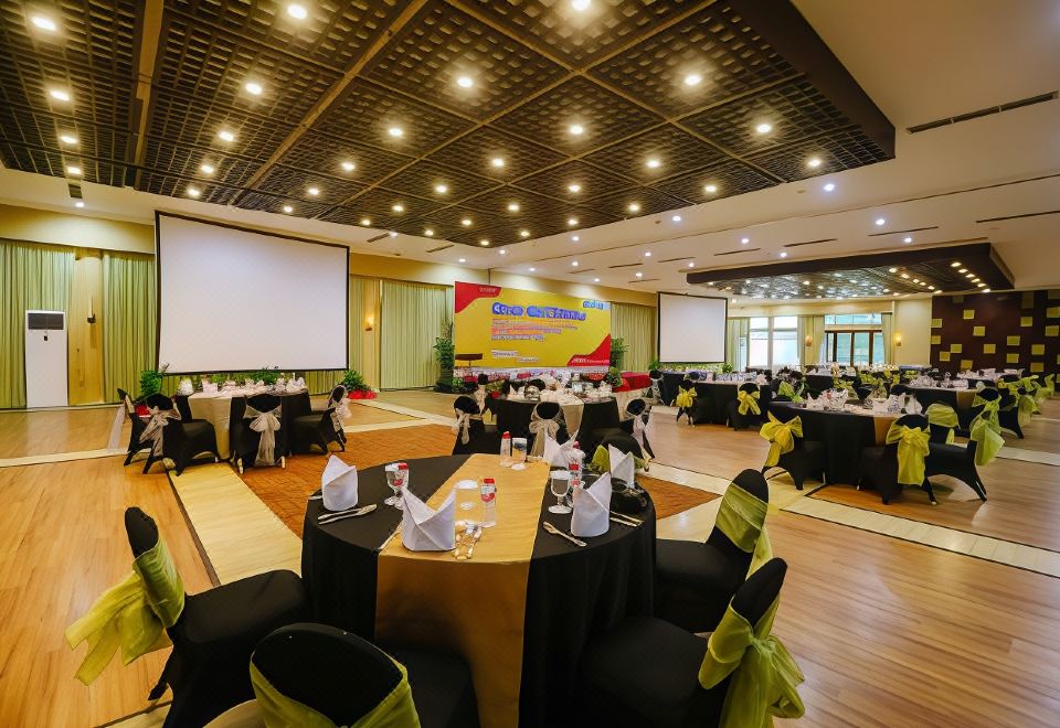 4. 타만 다유 골프..