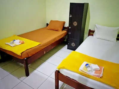 Moshi Moshi Hotels in Mayangan