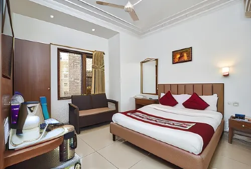 Hotel Sapphire Opposite Golden Temple Hotels in Amritsar