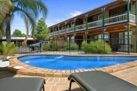 The Settlement Historic Hotel - Pool