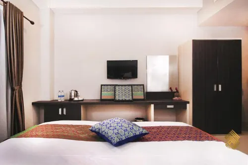 Raz Hotel and Convention Hotels in Medan