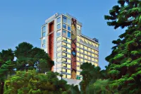 Renaissance Lucknow Hotel Hotels near Shivam's Swadhyay Library