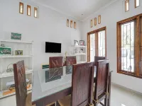 RedDoorz at Omah Candi Sari Near Airport Yia