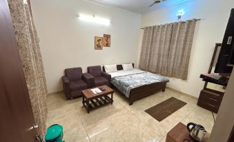 Krishnam Guest House