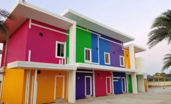 The Palm Resort Kampeang Saen.