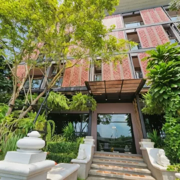 Alaita Boutique Phuket Отели рядом с достопримечательностью «Залив Макхам»