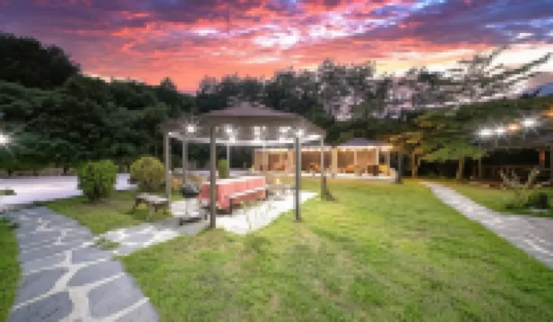 Yangyang Hajodae Ecoheim Four Seasons Heated Pool N Spa Pension