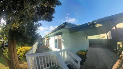 CHA CHA - Pet Friendly-Netflix WiFi Отели рядом с достопримечательностью «Venus Bay, Victoria»