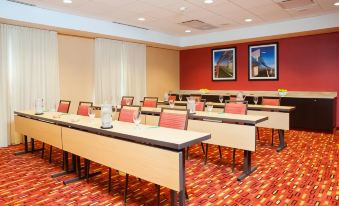 Courtyard Peoria Downtown