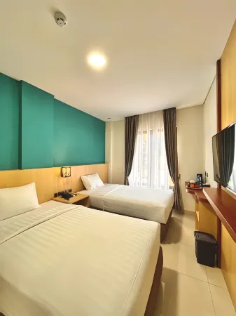 GOLDEN STYLE HOTEL Отели рядом с достопримечательностью «JAYAPURA CITY VIEW»
