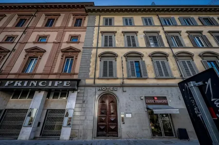 Maison Pitti Florence