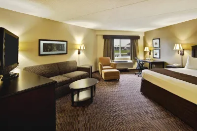 AmericInn by Wyndham Beaver DAM Các khách sạn ở Clyman