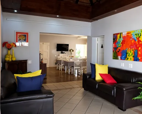 Firwood Lodge Hotels near Garsfontein
