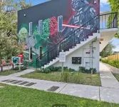 Atrium Hostel Design District