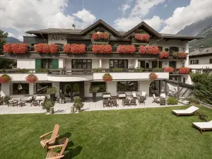 Hotel Alù Mountain Design