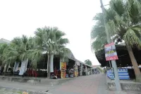 Jam Hotel Kota Warisan Sepang @ Erl Salak Tinggi, KLIA 1-2 & F1