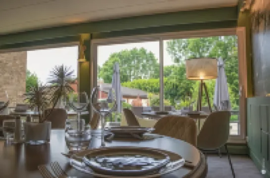 Logis Hôtel- Restaurant Le Relais de Montigny