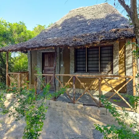 Mida Creek Eco Camp 1