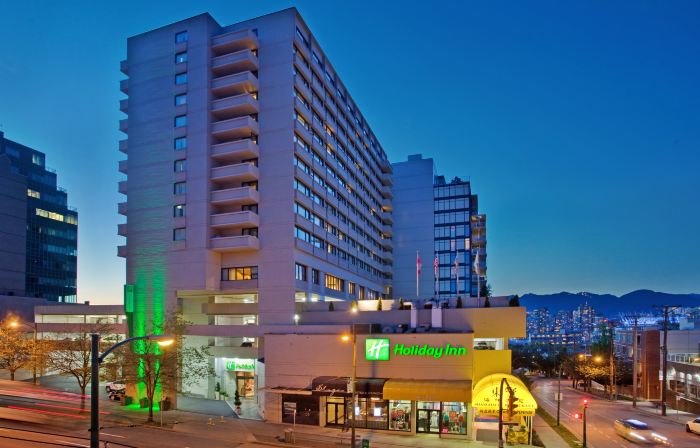 Holiday Inn Vancouver-Centre (Broadway) by IHG