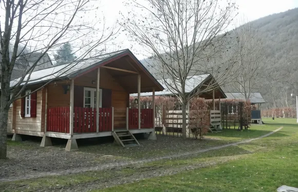 迪爾巴赫普拉格帕爾克度假屋酒店