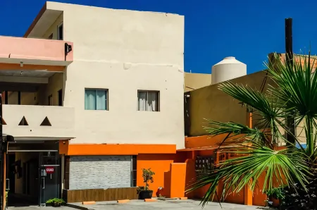 OYO Hotel Cabo Del Sur, Cabo San Lucas