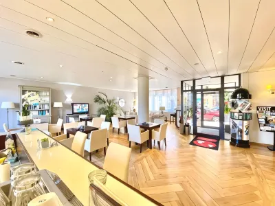 Hotel de Fierlant Hotels near Forest Park