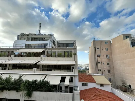 Achillion Hotel Piraeus