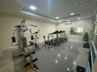 Le Village Flats e Hotel - Fitnessstudio