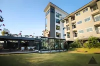 พราว เขาใหญ่ โรงแรมใกล้ทองสมบูรณ์ คลับ