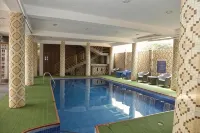 Grand Star Hotel فنادق في Kwabenya