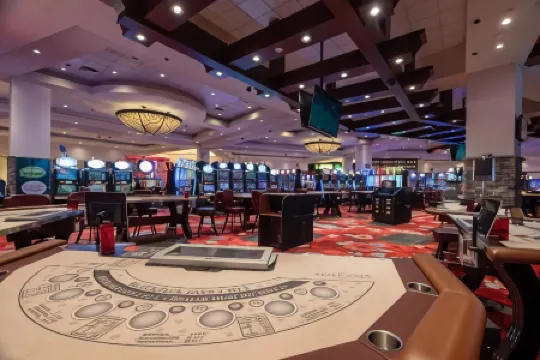 River Cree Resort and Casino