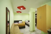 Arackal Tourist Home Hotels in Tripunittura