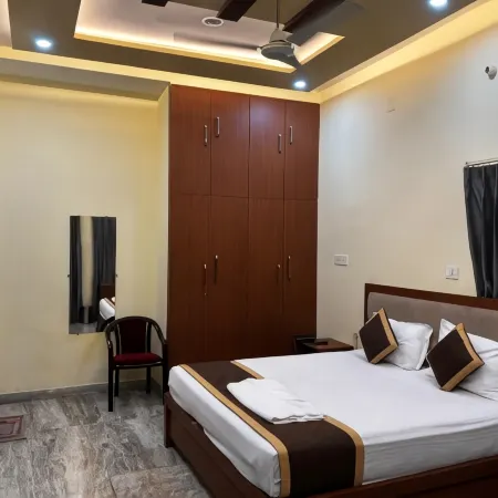 Kashyaam Inn