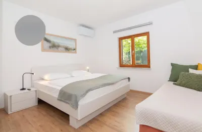 Walls of Piran Apartments and Rooms