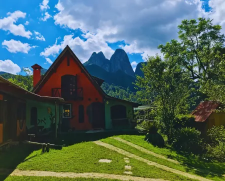 Chalés Nova Friburgo Отели в г. Нова-Фрибургу