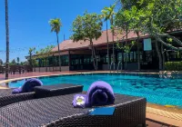 Baan Amphawa Resort & Spa - Uima-altaat