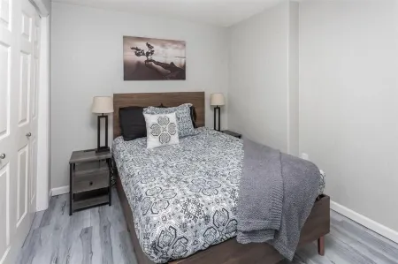 Fleur de Lis 4bed 3bath & Mountain Views Отели в г. Найк-Фэрвью