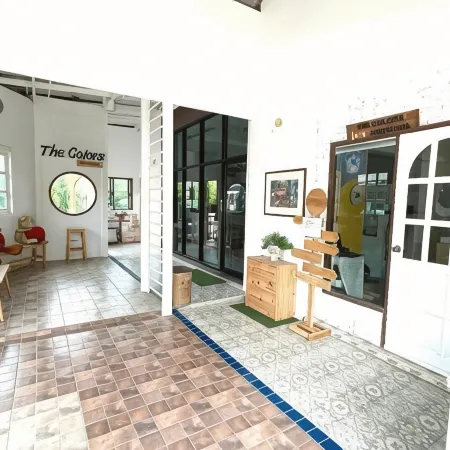The Color Resort Amphawa