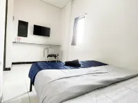 NamRoom at Kalimalang Hotels in Pondok Gede