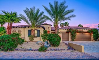 Luxurious Villa Living in Indio w Pool Spa