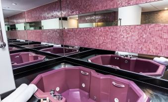 Ramada by Wyndham Bronx