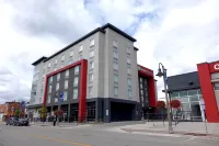 Holiday Inn Express & Suites Oshawa Downtown - Toronto Area Hotel a Durham Regional Municipality